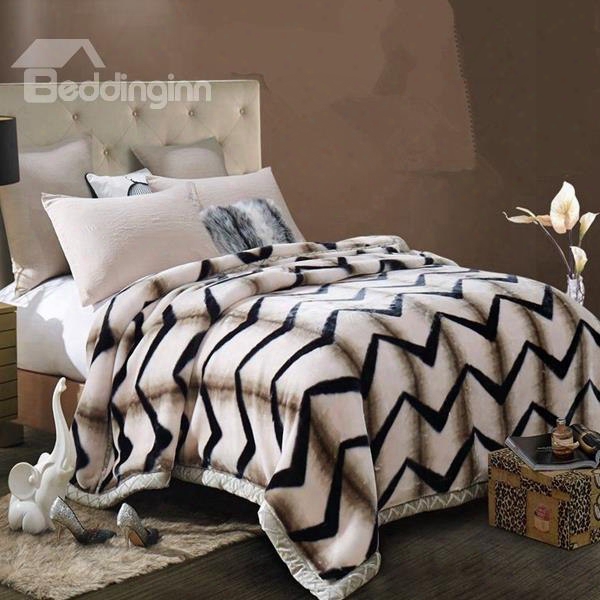 Concise Style Zig Zag Print Super Warm Raschel Bedding Blanket