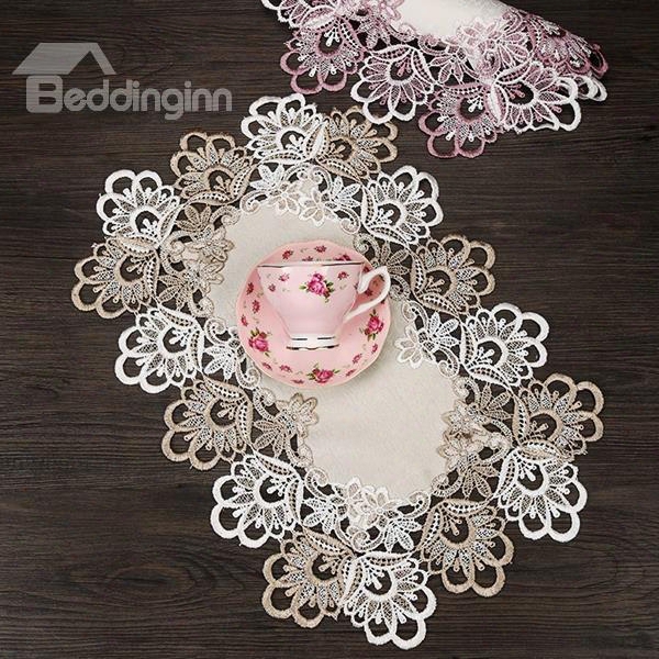 Lovely Classical Lace Border Heat Insulation Rectangle Home Decorative Table Placemat