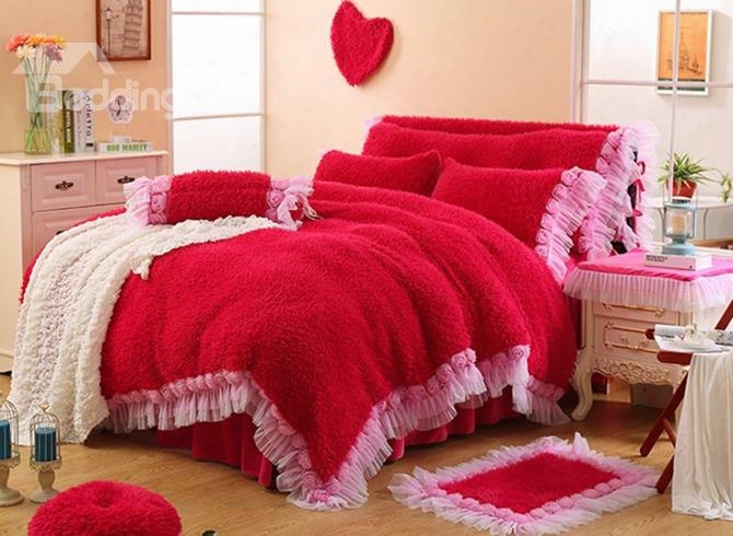 Romantic Rose And Lace Embellishmeent Red 4-piece Velvet Bedding Sets/duvet Cover