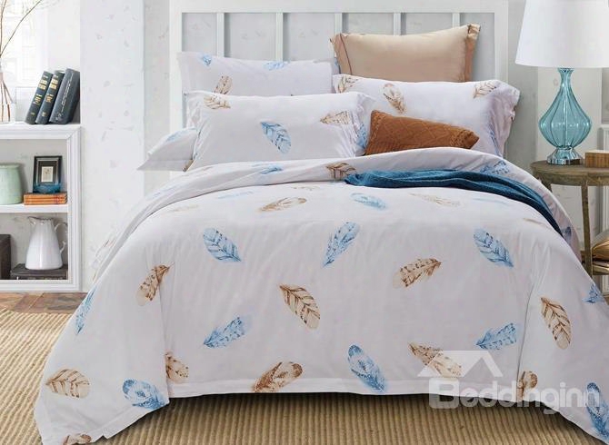 Fashionable Feathers Print White 4-piece Cotton Bedding Sets/duvet Cover