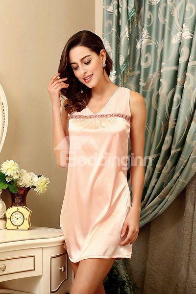 Special Wide Straps Design Comfortable Bathing One-size Sleepshirt