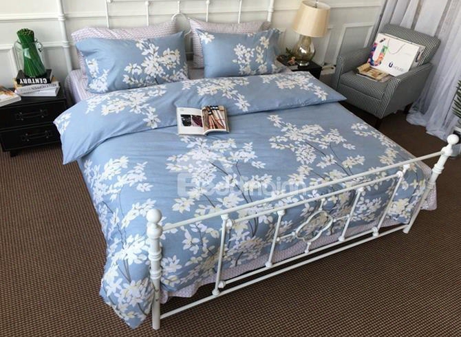 Splendid White Leaves Print Blue Cotton 4-piece Duvet Cover Sets