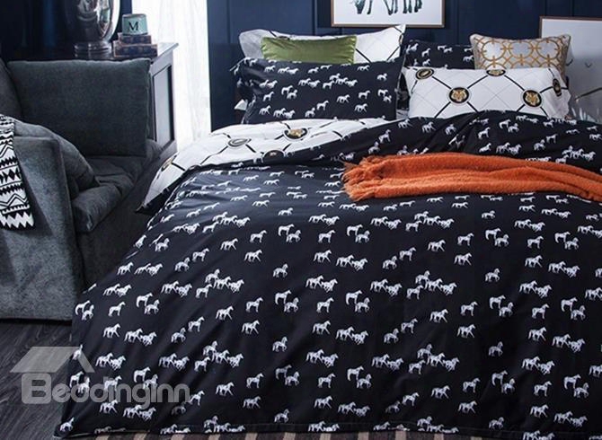 Stunning Horse Print Navy 4-piece Cotton Duvet Cover Sets