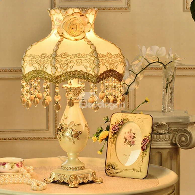 Elegant Resin European Style Princess Style Decorative Table Lamp