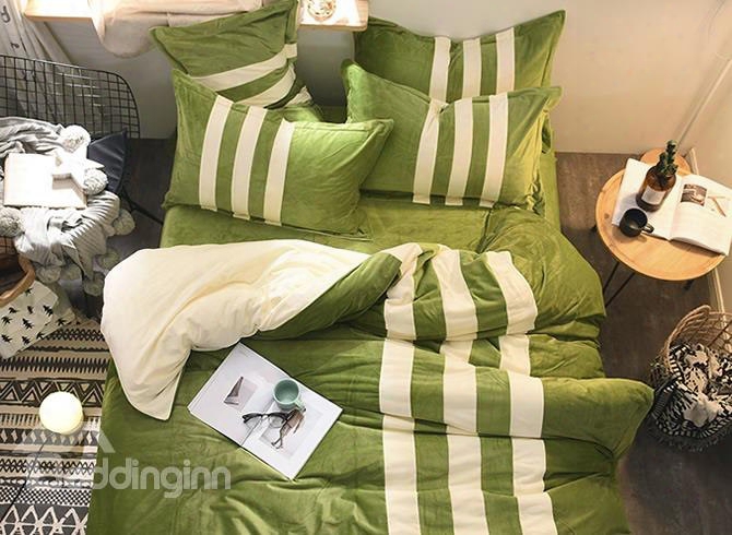 Green And White Stripes Plea Blocking Sporty Soft 4-piece Bedding Sets/duvet Cover