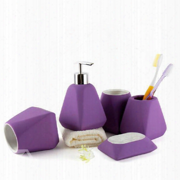 Fantastic Simple Solid Color Ceramic Batjroom Accessories
