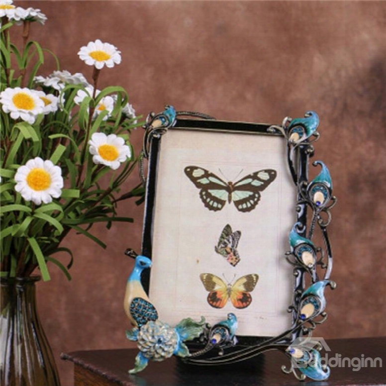Retro And Pastoral Style Zinc Alloy With Blue Peacocks Table Decoration Photo Frame
