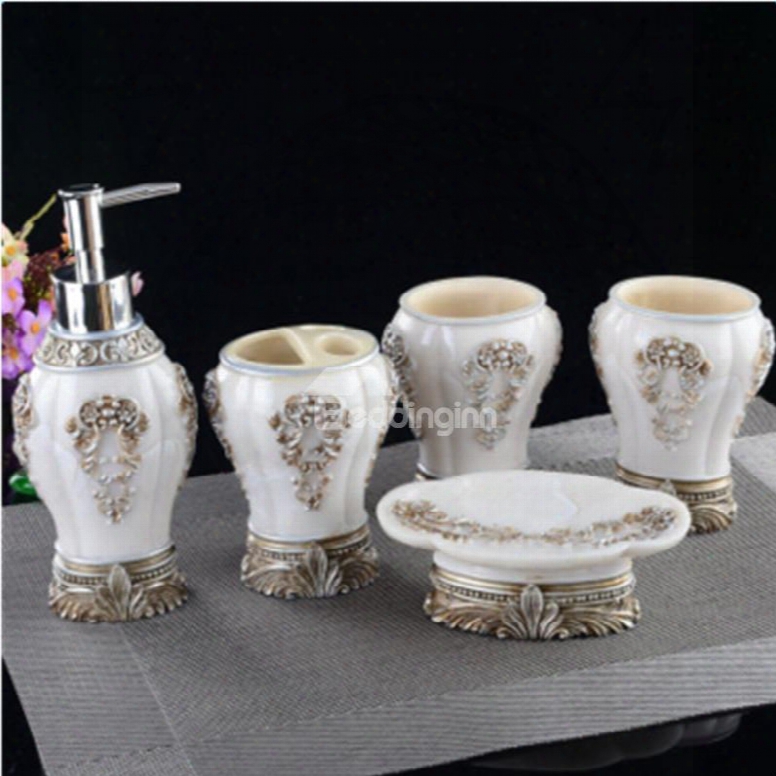 White Resin 5-piece Baroque Style Durable Bathroom Ensemble