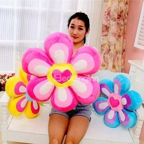 Adorable Five-petal Flowers Design Soft Throw Pillow