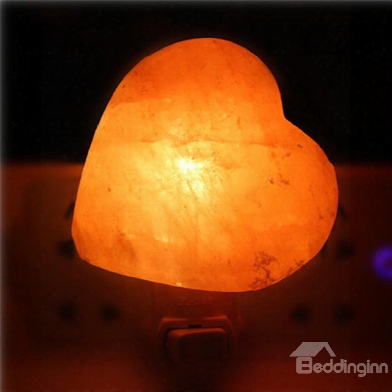 Modern And Concise Style Heart-shaped Himalayan Ionic Salt Crystal Wall Lamp