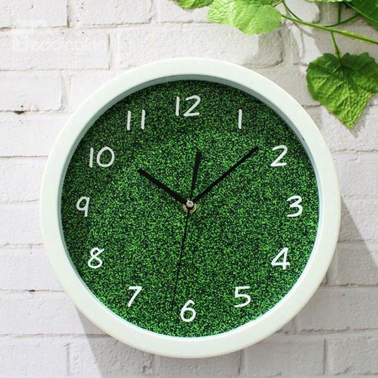 Amazing Simple Style Pastoral Green Wall Clock