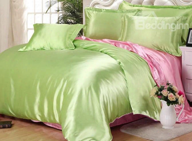 Li Ght Green And Pink Color Blocking Luxury Silky 4-piece Bedding Sets