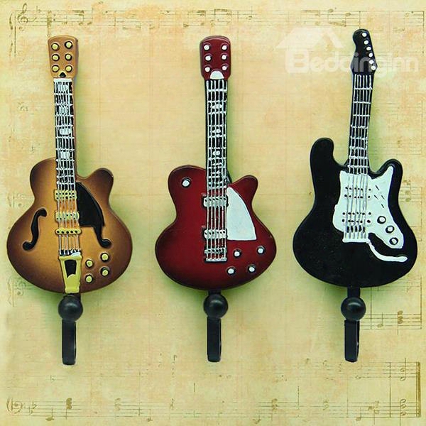 Unique Vintage Chic Guitar Shape 3-piece Hooks