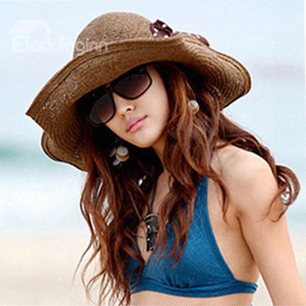 Lovely Dotted Ribbon In A Bow Women's Summer Beach Floppy Straw Hat