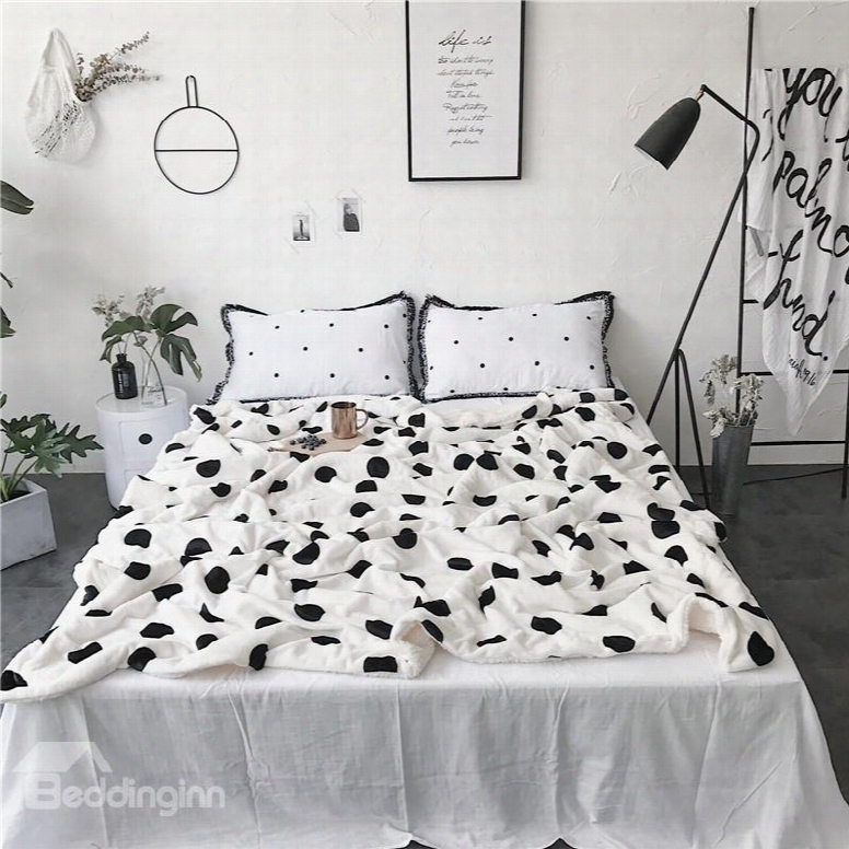 Black Spot Printed White Nordic Style Fluffy Super Soft Bed Blanket S