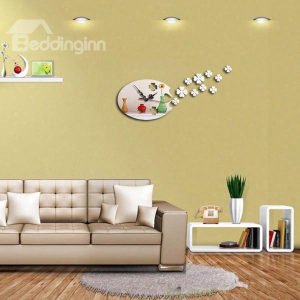 Amazing Three Colors Acrylic With Clover Decoration Wall Clock