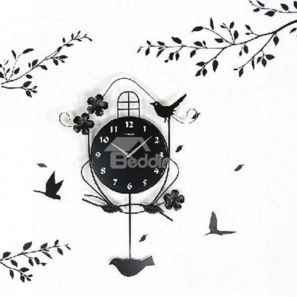 Hot Selling Sipmle Stylish Swinging Wall Clock