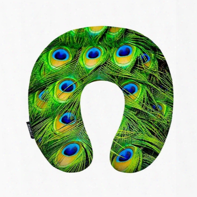 Noble Peacock Feather Print U-neck Travel Pillow