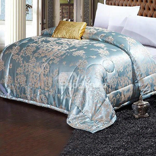 The Soft Jacquard Material Tribute Silk Quilt