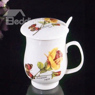 Wonderful Butterfly And Flowers Coffee Mug With Lid