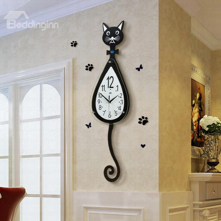 29␔8in Black Cat Pattern Density Board And Glass Battery Hanging Wall Clock