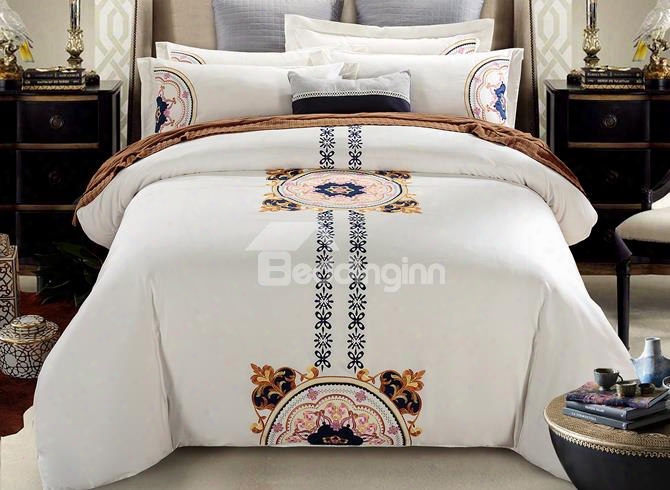 Embroidery Mandala Pattern Ethnic Style White 4-piece Cotton Sateen Bedding Sets/duvet Cover