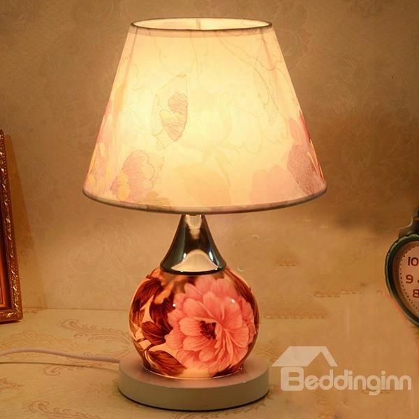 Gorgeous Romantic Flower Peony Desk Table Bedside Lamp