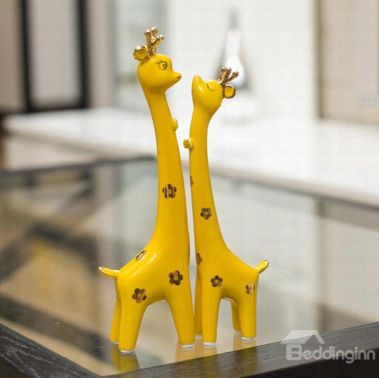 Adorable 1-pair Ceramic Giraffe In Love Desktop Decoration