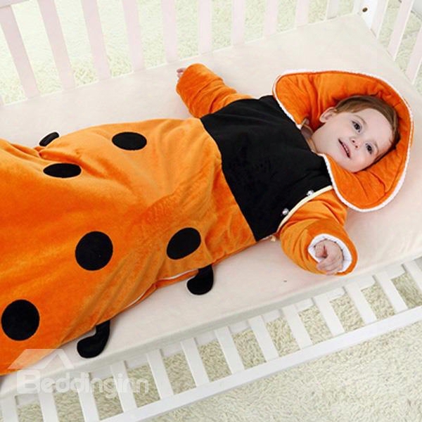 Lovely Little Ladybug Pattern Baby Sleeping Bag