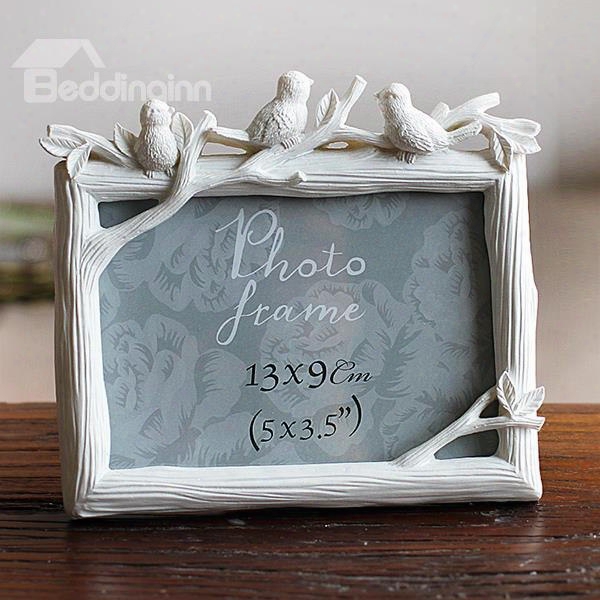 Pastoral Resin Three-bird Design Desktop 5' Photo Frame