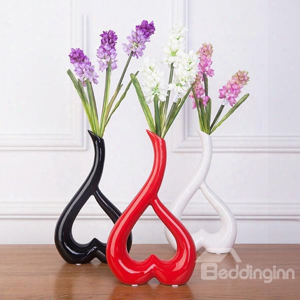 Modern Unique 3-color Heart-shaped Ceramic Table Decoration Flower Vase