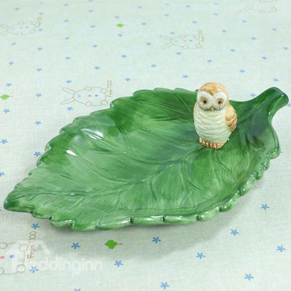 Wonderful Green Leaf Design Ceramic Snack Tray Desktop Decoration