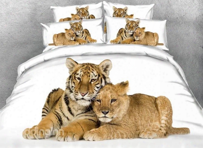 3d Snuggling Lion Cub And Tiger Cub Printed Cotton 4-piece White Bedding Sets
