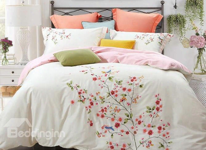 Full Size Chic Flowers Embroidery White 4-piece Cotton Bedding Sets/duvet Cover