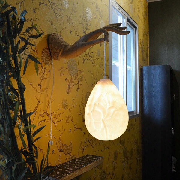 Classic Resin Lotus Decorative Wall Light