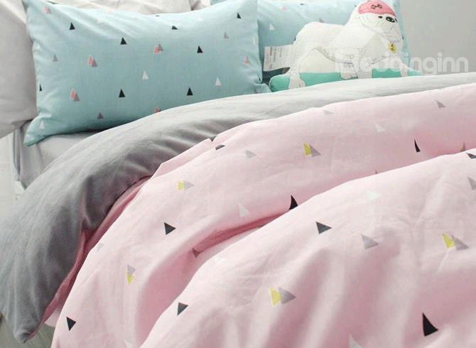 Fashion Concise Triangle Print Pink 4-piece Cotton Duvet Cover Sets