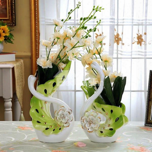 Gorgeous Swan Couple Design Ceramic Flower Vase And Artificial Flower