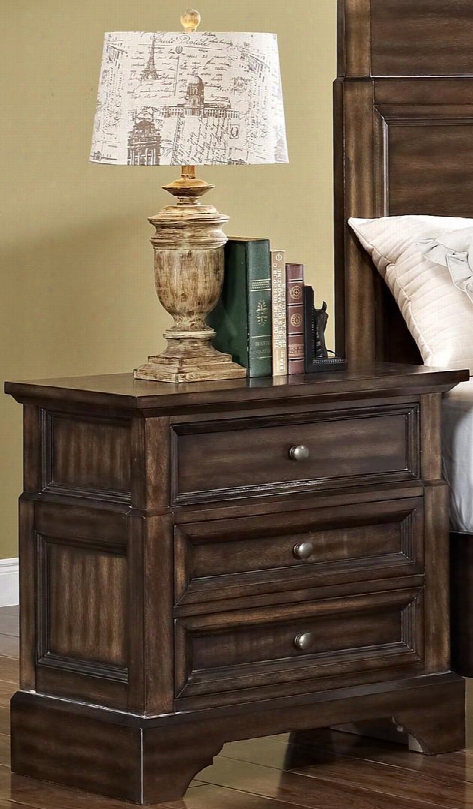 00-186-040 Grandview 30" Nightstand By The Side Of Three Drawers Detailed Molding And Easy Pull Knobs In