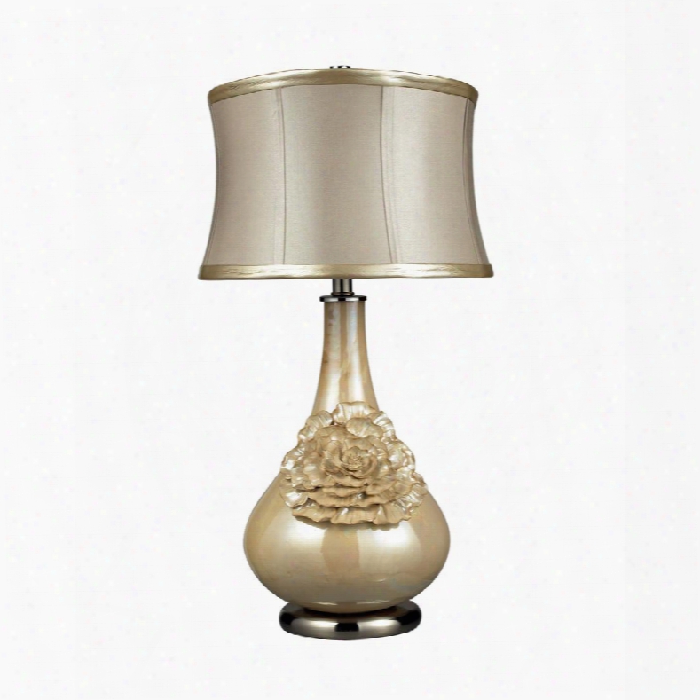 D2115 Elenaor Table Lamp In Pearlescent Cream Finish With Cream