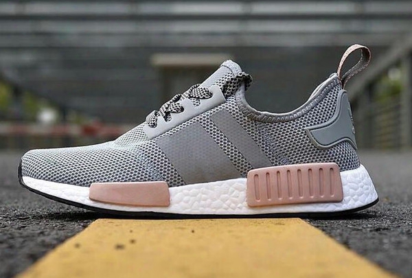2018 Wholesale Discount Cheap Pink Red Gray Nmd Runner R1 Primeknit Pk Low Men&#039;s & Women&#039;s Shoes Classic Fashion Sport Shoes With Boxes