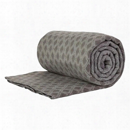 Coleman 2000012622 Adult Regular Diamond Pattern Fleece Blanket