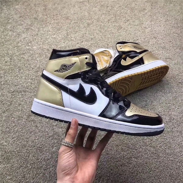 2017 Air Retro 1 High Og Nrg Gold Top 3 Authentic Quality Real Leather Original Material Man Basketball Shoes 861428-001 Sneakers 7-13