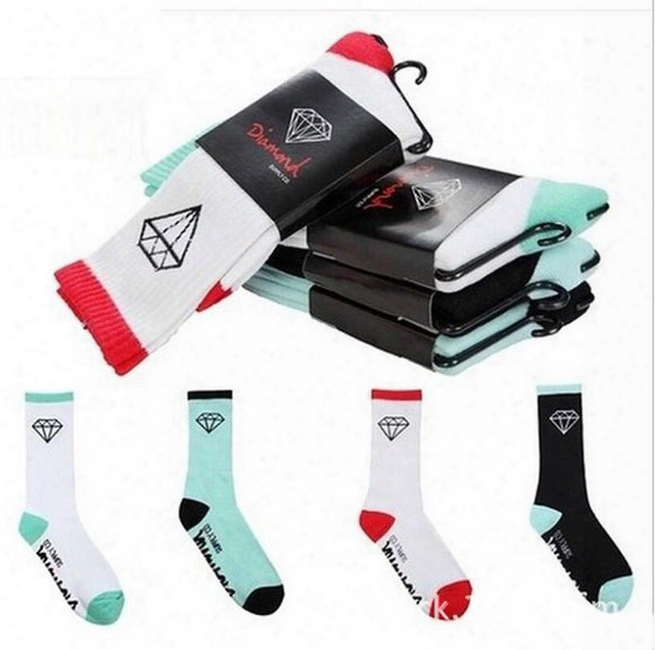 2016 New Cotton Diamond Thick Calcetin Men Half Outdoor Sport Basketball Skateboard Summer Style Maple Leaf Socks Men&#039;s Socks