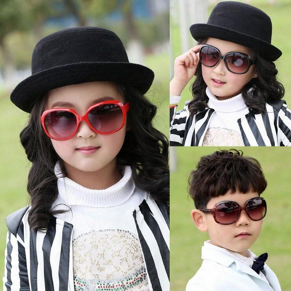 Cute Kids Child Polarize Pc Uv400 Resin Lenses Sports Sun Glasses Baby For Girls Boys Outdoor Designer Sunglaases 8 Color Free Ship S1046