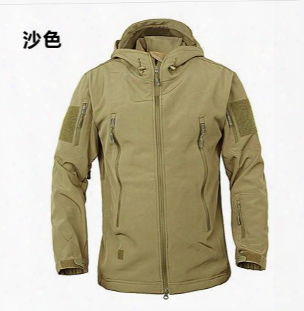 Free Shipping Sharkskin Stealth Soft Shell Charge Men Garments Catch A Pullover Windproof Waterproof Outdoor Clothing 7 Colors Size S-3xl