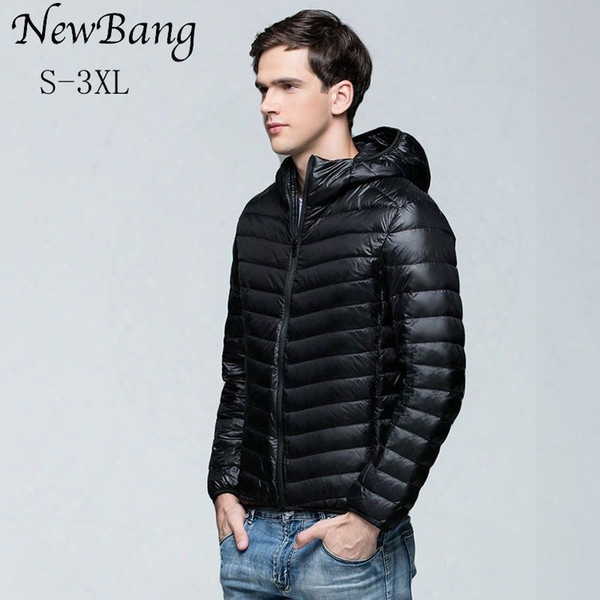 Wholesale- 2017 Casual Men Ultralight Down Jacket Men&#039;s Warm Jackets With A Hood Outdoors Lightweight Coat Feather Puffer Parka