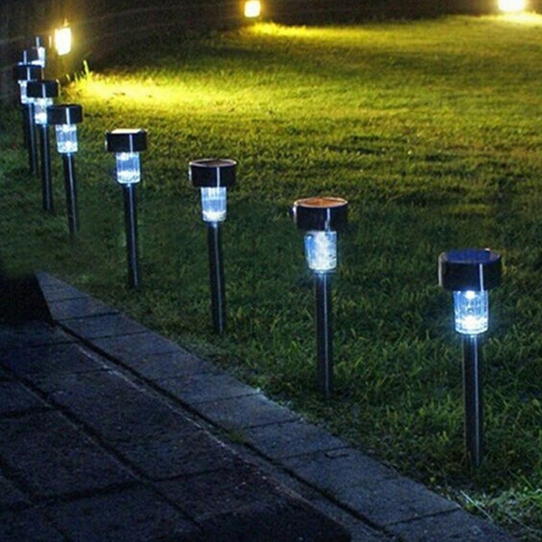 2017 New 1 Pc Solar Led Light Outdoor Solar Lawn Garden Lights Landscape Path Stake Solar Lamp Plastic Led Spike Lights