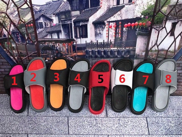 Hot Sale 8 Colors !! Summer Retro 6 Slippers Hydro Vi Airs Sandals Men&#039;s Fashion Outdoor Casual Basketball Sneakers Slippers Size 36-45