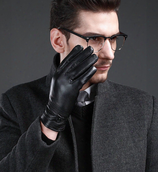 2017 New Men&#039;s Winter Leather Gloves 100% Sheepskin Waterproof Windproof Outdoor Driving Dress Gloves Cashmere Lining Black