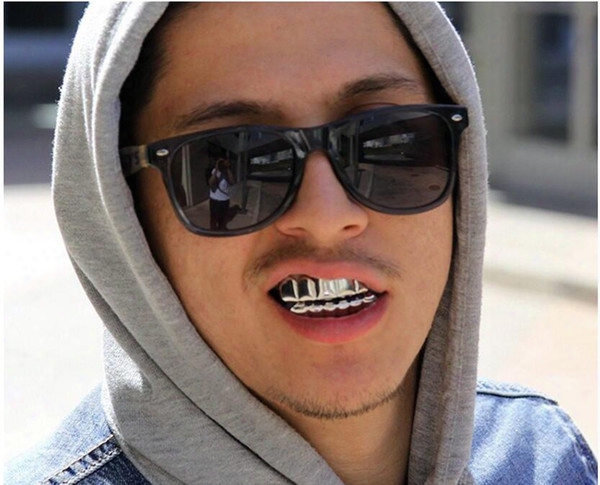 Gold Silver Color Hip Hop Teeth Grillz Top &ampp; Bootom Groll Set With Silicone Vampire Teeth